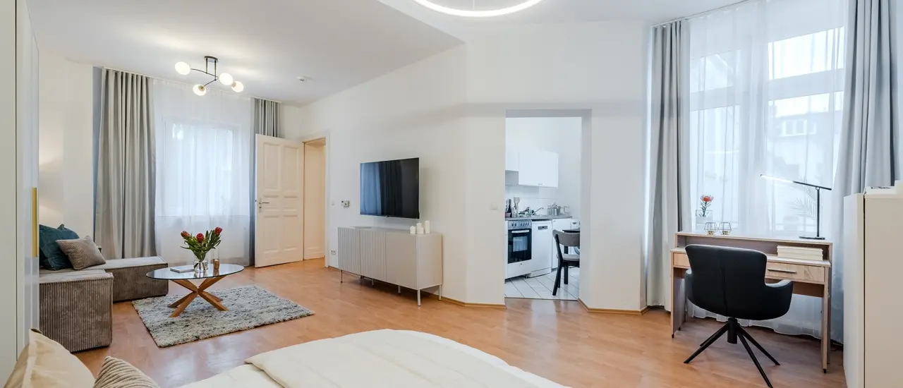 Modern Bedroom with Ample Natural Light_Friedrichshain-13