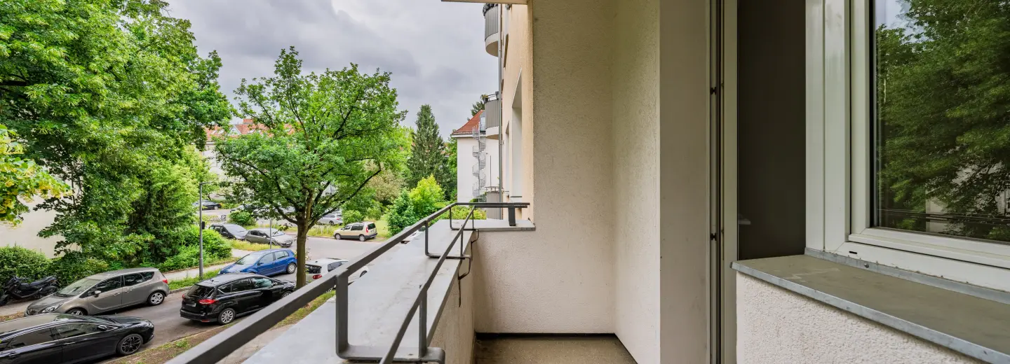 Überdachter Balkon