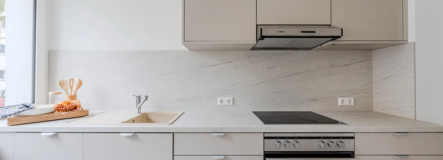 Hochwertige Küche mit Einbaugeräten