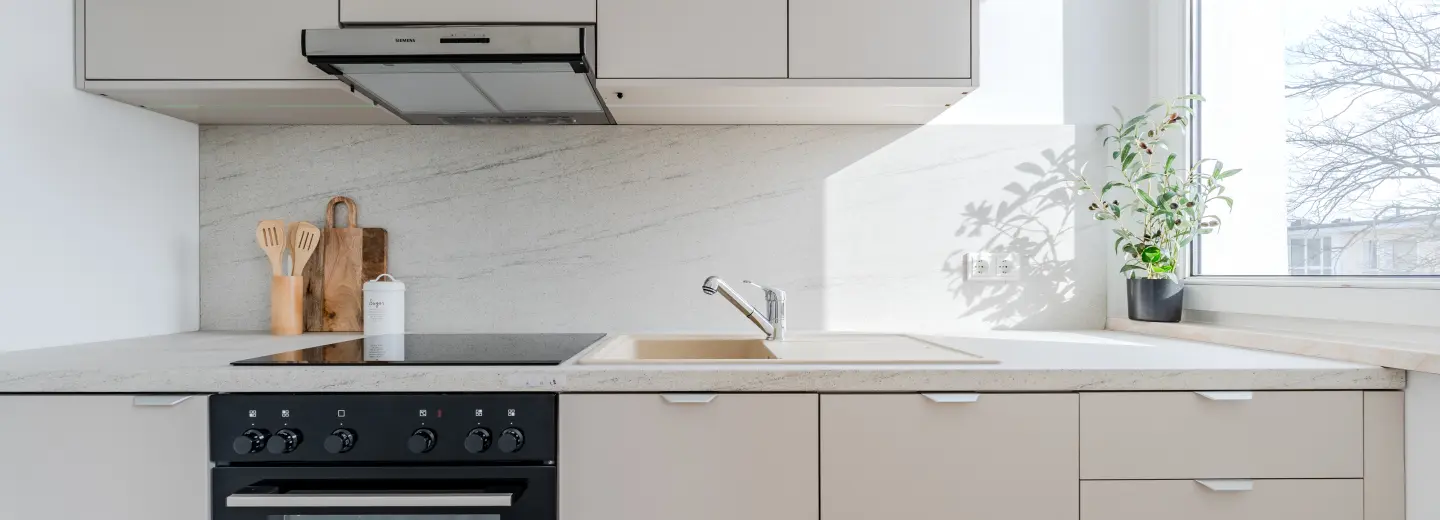 Hochwertige Küche mit Einbaugeräten