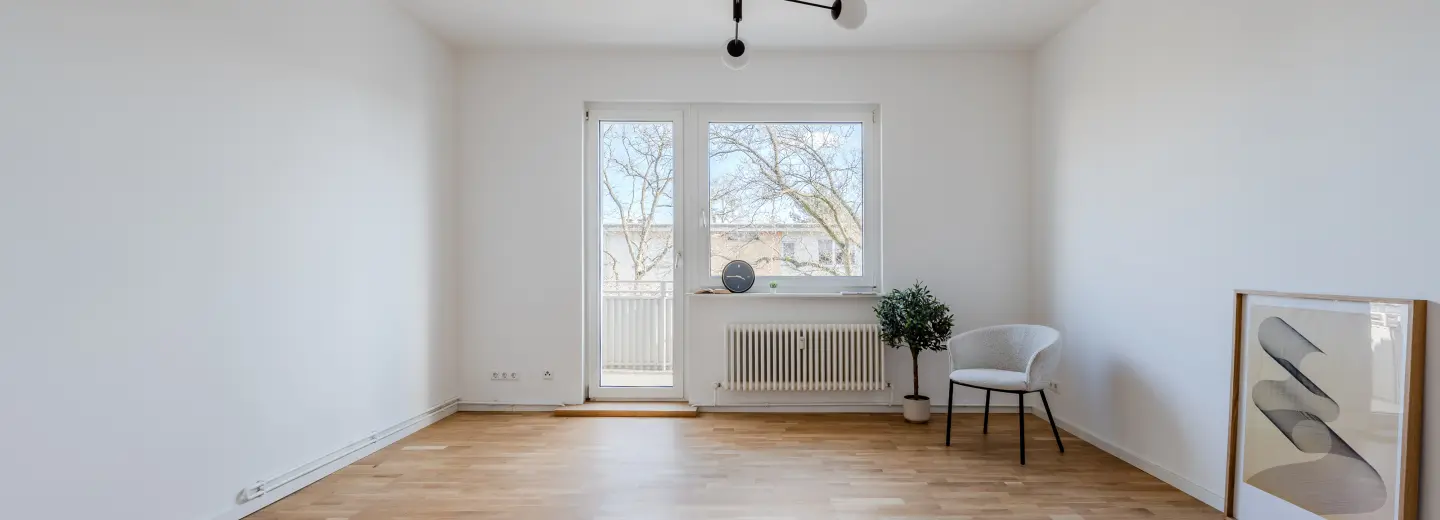 Wohnraum mit Südbalkon