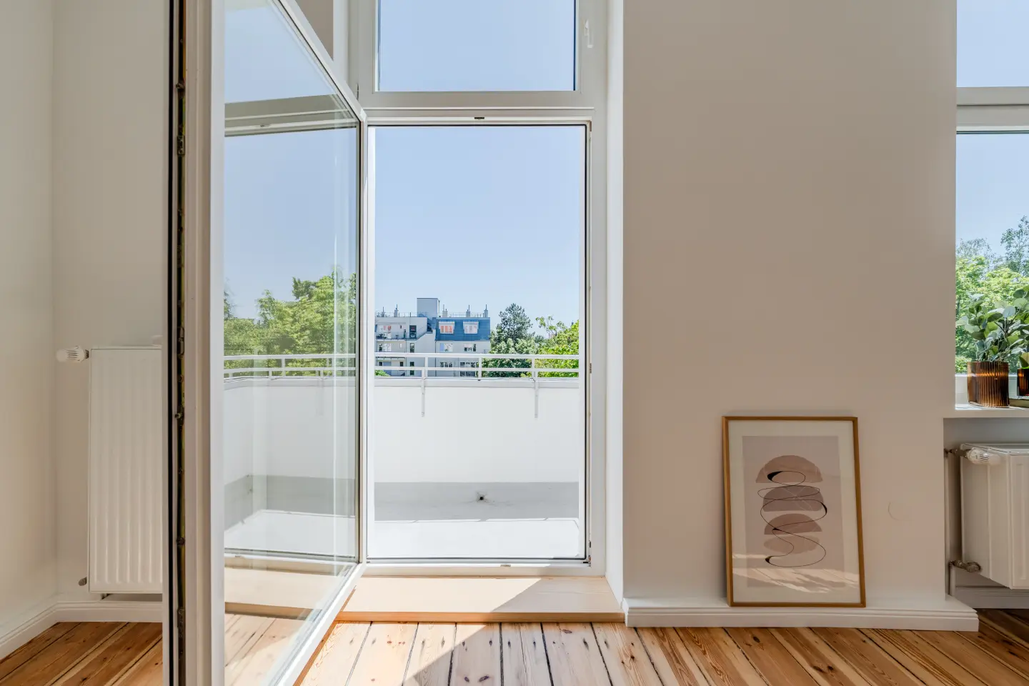 Heller Zugang zum Balkon