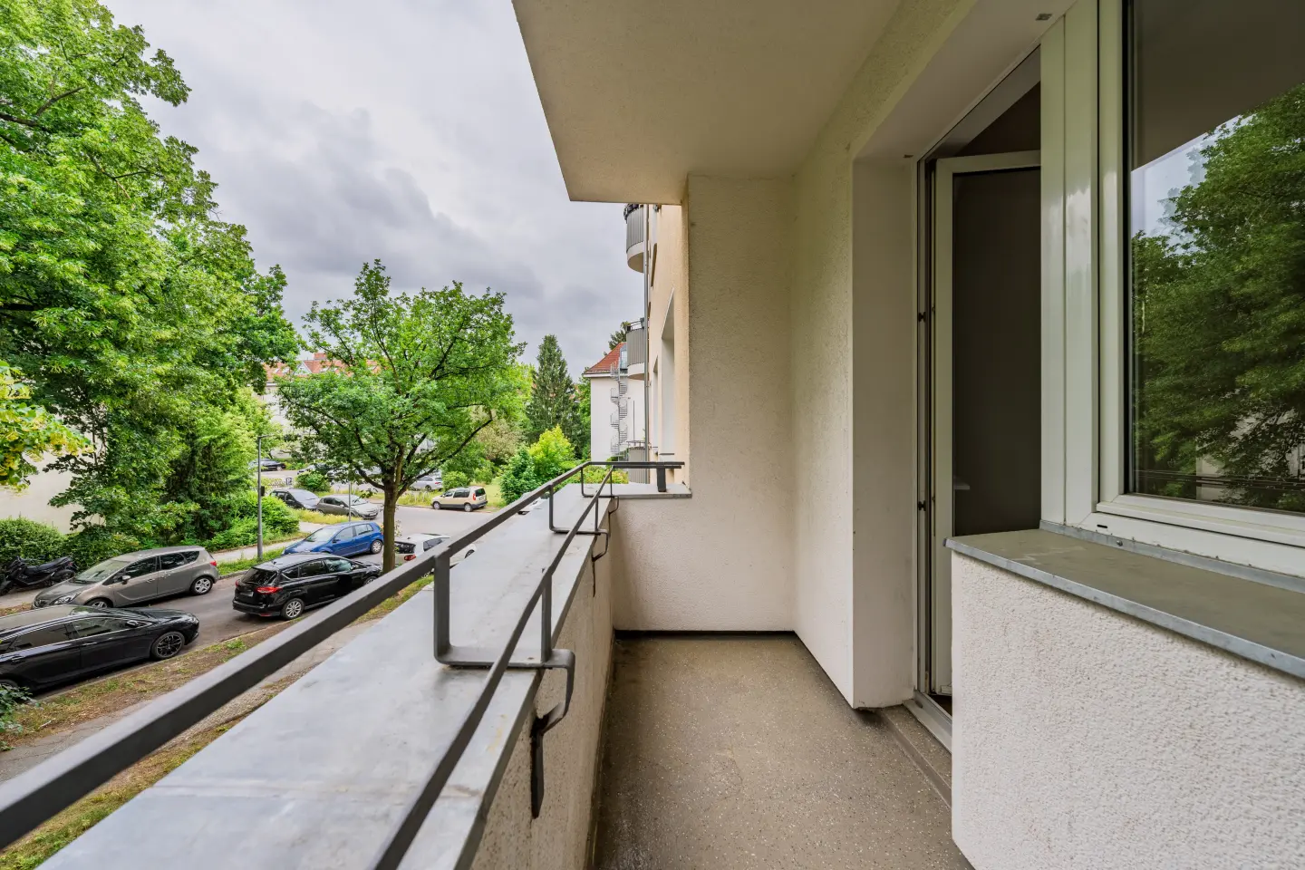 Überdachter Balkon