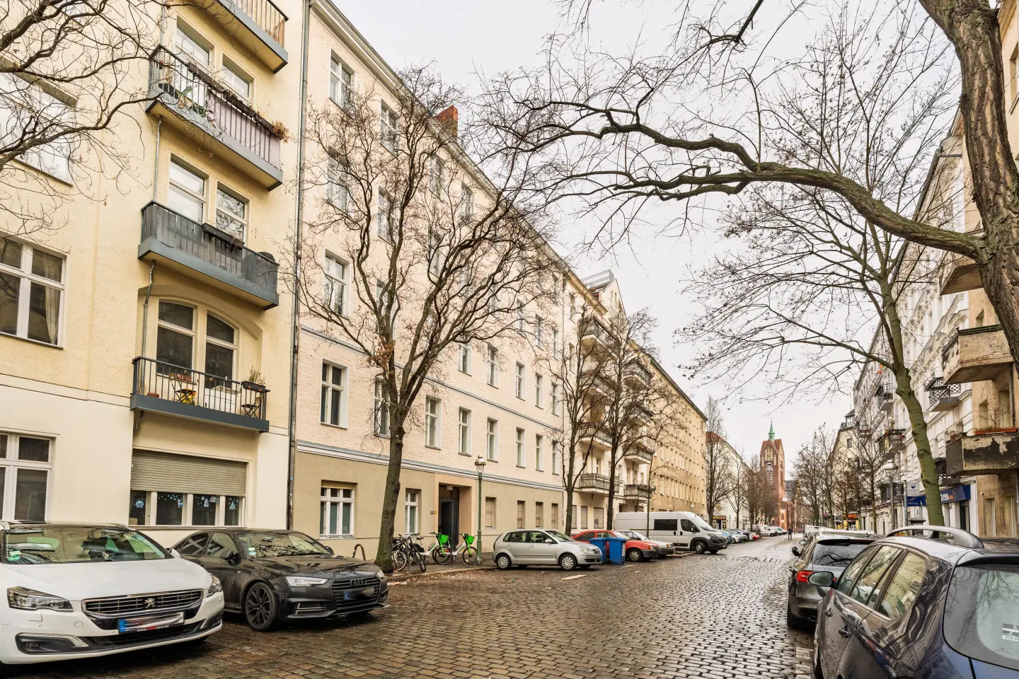 Charmante Altbaufassade in ruhiger Nachbarschaft