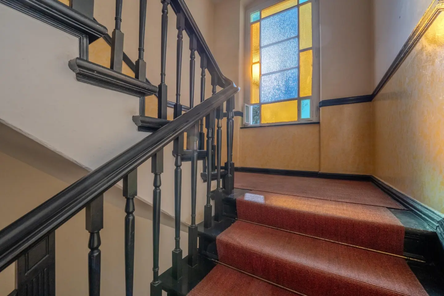 historic-staircase-colored-glass-window-berlin