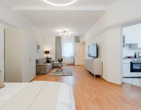 Modern Bedroom with Ample Natural Light_Friedrichshain-14