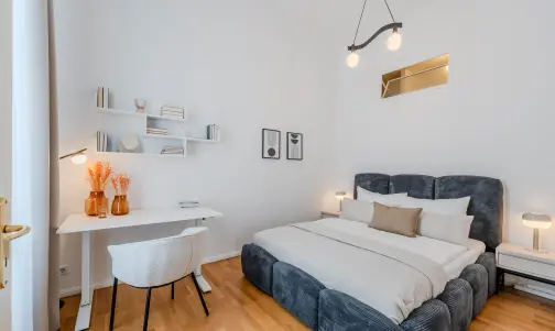 Prenzlauer-Berg-1-Bedroom-Apartment- X08-15