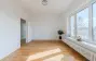 Weiterer Blick durch das Wohnzimmer