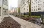 Grüner Innenhof als Rückzugsort
