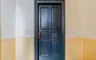 entrance-door-black-berlin-altbau-mariendorfer-damm